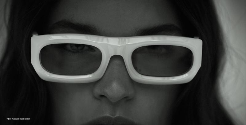 Monocle_Tab01_01